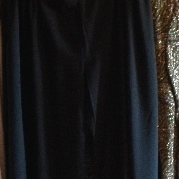 Gauchos Pant and Top - Picture 4 of 4